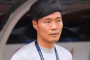 Hai trận thua liên tiếp, Bùi Hoàng Việt Anh nghẹn ngào sau trận đấu: Thật buồn và tiếc